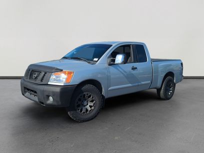 Used 2010 Nissan Titan SE w/ SE Value Truck Pkg