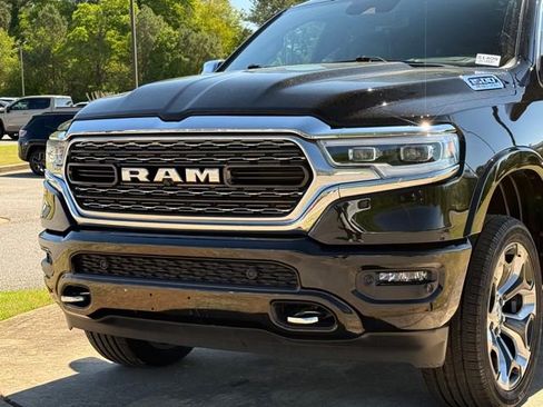 Used 2023 RAM 1500 Limited image 10