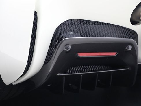 Certified 2021 Ferrari SF90 Stradale image 34