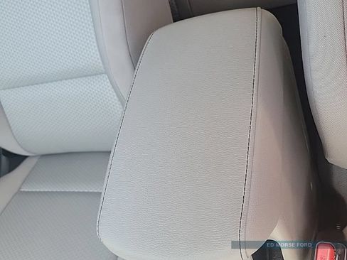 Used 2025 Kia Soul LX FWD image 30