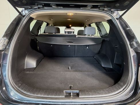 Used 2020 Hyundai Santa Fe SEL image 35