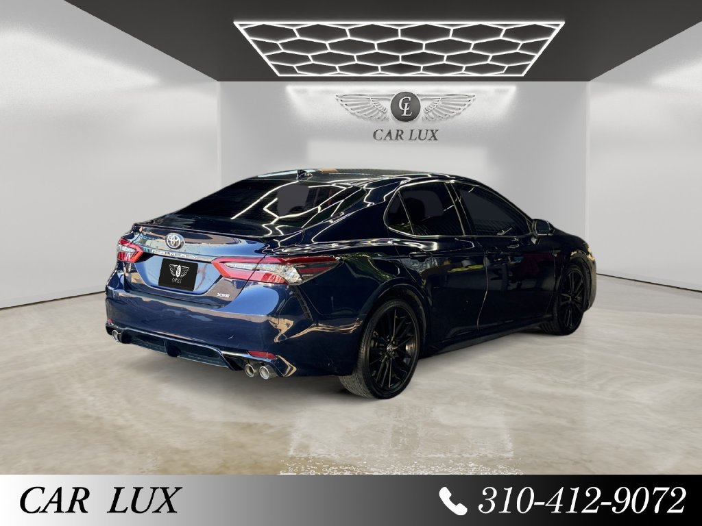 Used 2021 Toyota Camry XSE FWD image 5