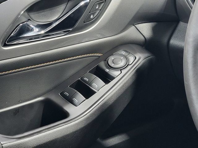 Used 2019 Chevrolet Traverse RS FWD image 24