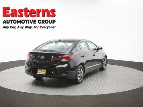 Used 2020 Hyundai Elantra Limited w/ Winter Weather Package FWD image 42