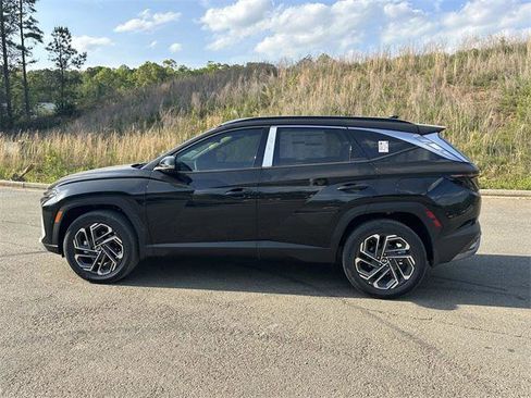 New 2025 Hyundai Tucson Limited image 2