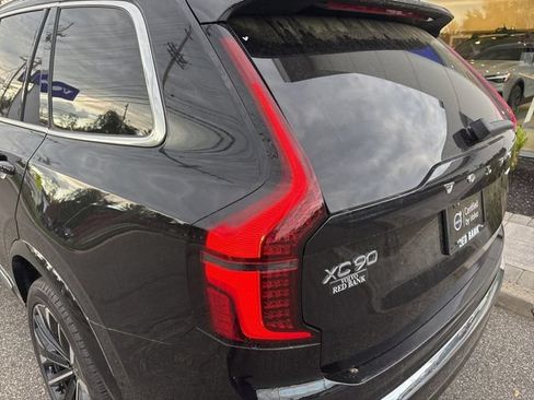 Used 2025 Volvo XC90 B6 Plus AWD/4WD image 11