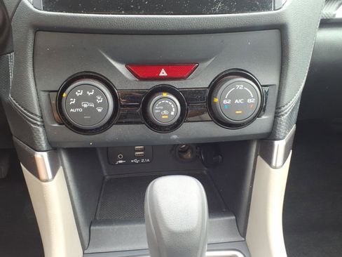 Certified 2023 Subaru Forester Premium AWD/4WD image 23