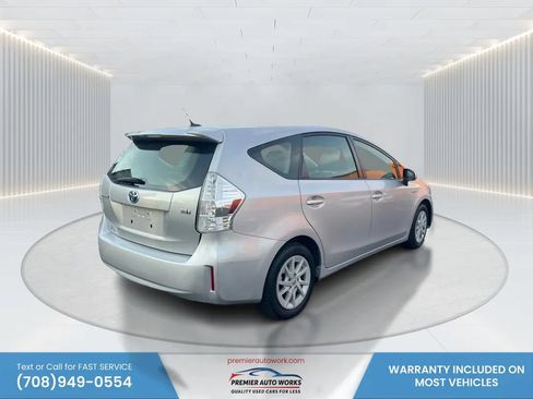 Used 2013 Toyota Prius V Three FWD image 4