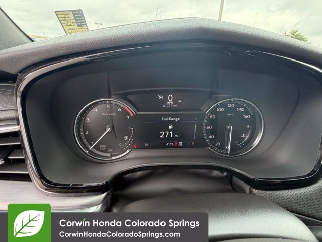 Used 2026 Cadillac XT5 Luxury w/ LPO, Floor Liner Package AWD/4WD image 18