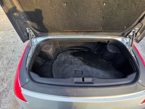 Used 2007 Nissan 350Z Enthusiast RWD image 16