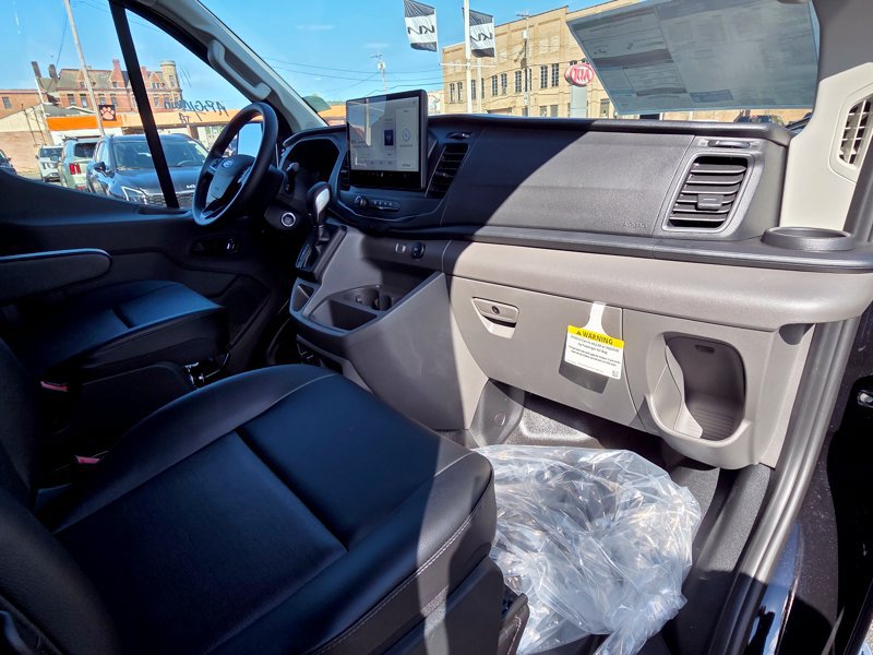 New 2026 Ford Transit 150 Low Roof AWD image 17