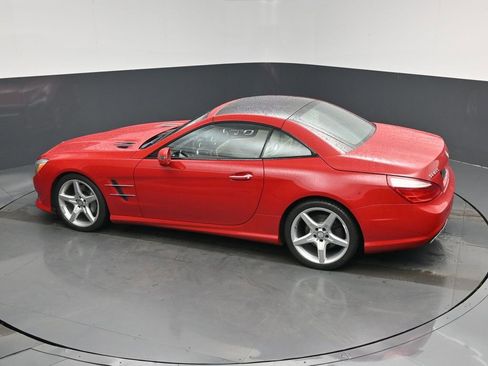 Used 2013 Mercedes-Benz SL 550 image 25