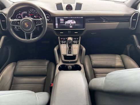 Certified 2019 Porsche Cayenne AWD/4WD image 27