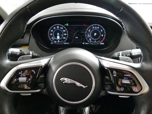 Used 2021 Jaguar E-PACE SE image 15