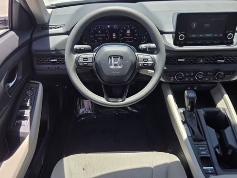 Certified 2023 Honda Accord EX image 12
