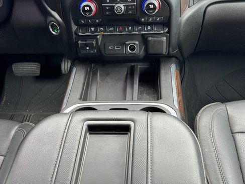 Used 2022 Chevrolet Silverado 2500 High Country AWD/4WD image 17