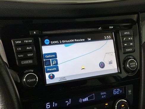 Used 2016 Nissan Rogue SL AWD/4WD image 3