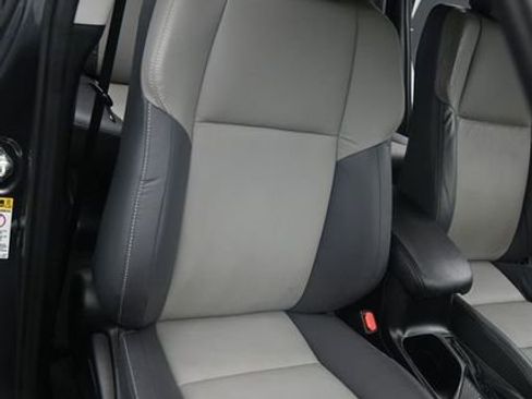 Used 2014 Toyota RAV4 Limited FWD image 15