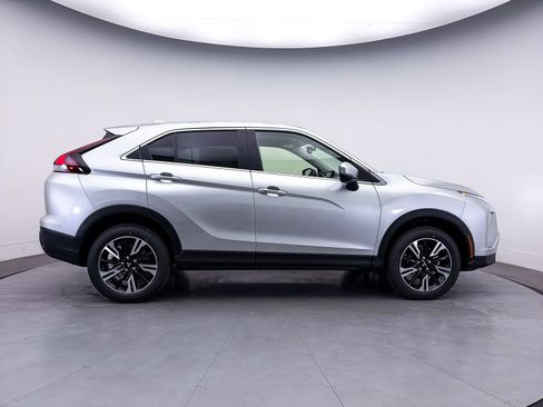 New 2026 Mitsubishi Eclipse Cross SE AWD/4WD image 8