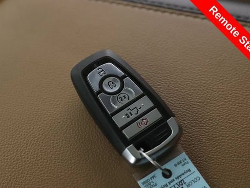 Used 2024 Ford F250 Lariat w/ Lariat Ultimate Package AWD/4WD image 19