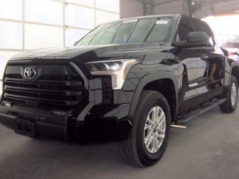 Used 2024 Toyota Tundra SR5 AWD/4WD image 2