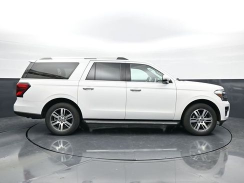 Used 2022 Ford Expedition Max Limited AWD/4WD image 8
