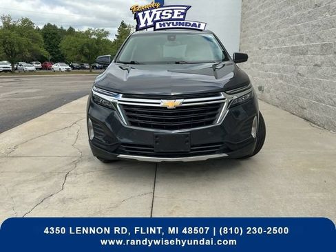 Used 2022 Chevrolet Equinox LT AWD/4WD image 2