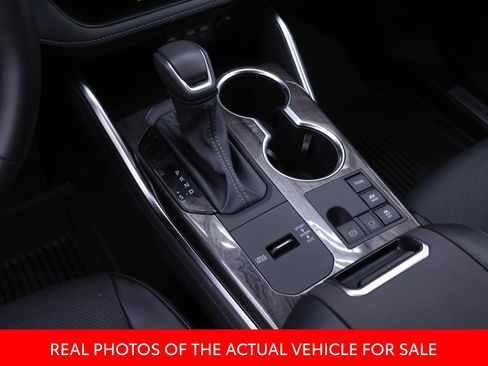 Certified 2026 Toyota Highlander Limited AWD/4WD image 13