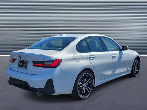Used 2024 BMW 330i xDrive Sedan image 3