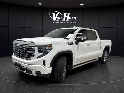 Used 2024 GMC Sierra 1500 Denali w/ Denali Reserve Package AWD/4WD image 3