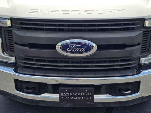 Used 2017 Ford F350 XL w/ XL Value Package RWD image 3