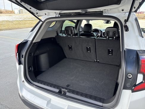 Used 2019 GMC Terrain SLT image 28