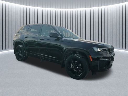 New 2026 Jeep Grand Cherokee Limited image 3