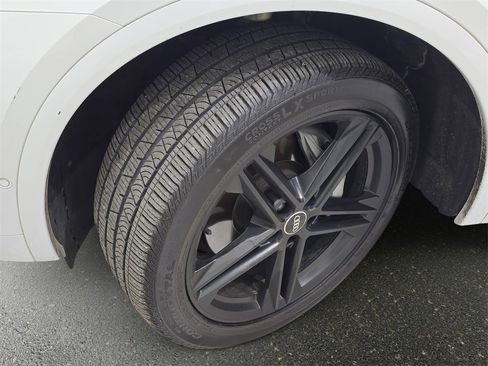 Used 2023 Audi Q5 e Prestige image 35