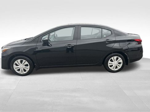 Certified 2025 Nissan Versa S w/ Trunk Package image 2