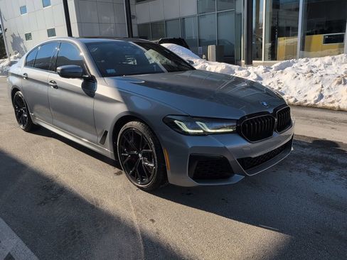 Certified 2023 BMW 540i xDrive w/ M Sport Package image 4
