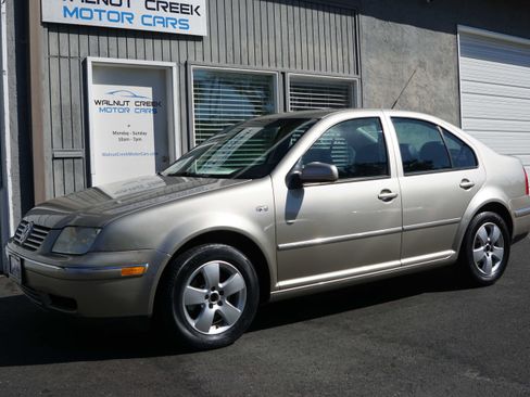 Used 2004 Volkswagen Jetta GLS image 4