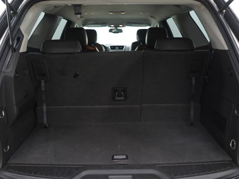 Used 2014 GMC Acadia SLT image 10