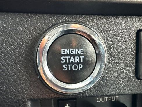 Used 2020 Toyota Tundra SR5 image 35