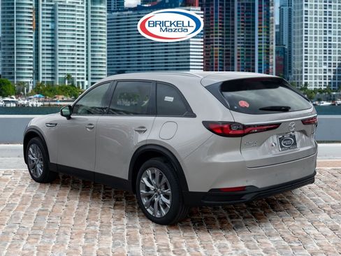 New 2026 MAZDA CX-90 3.3 Turbo w/ Preferred Package image 4