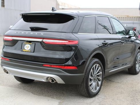 Used 2023 Lincoln Corsair Reserve FWD image 5