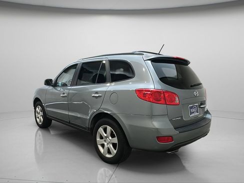 Used 2009 Hyundai Santa Fe Limited AWD/4WD image 4
