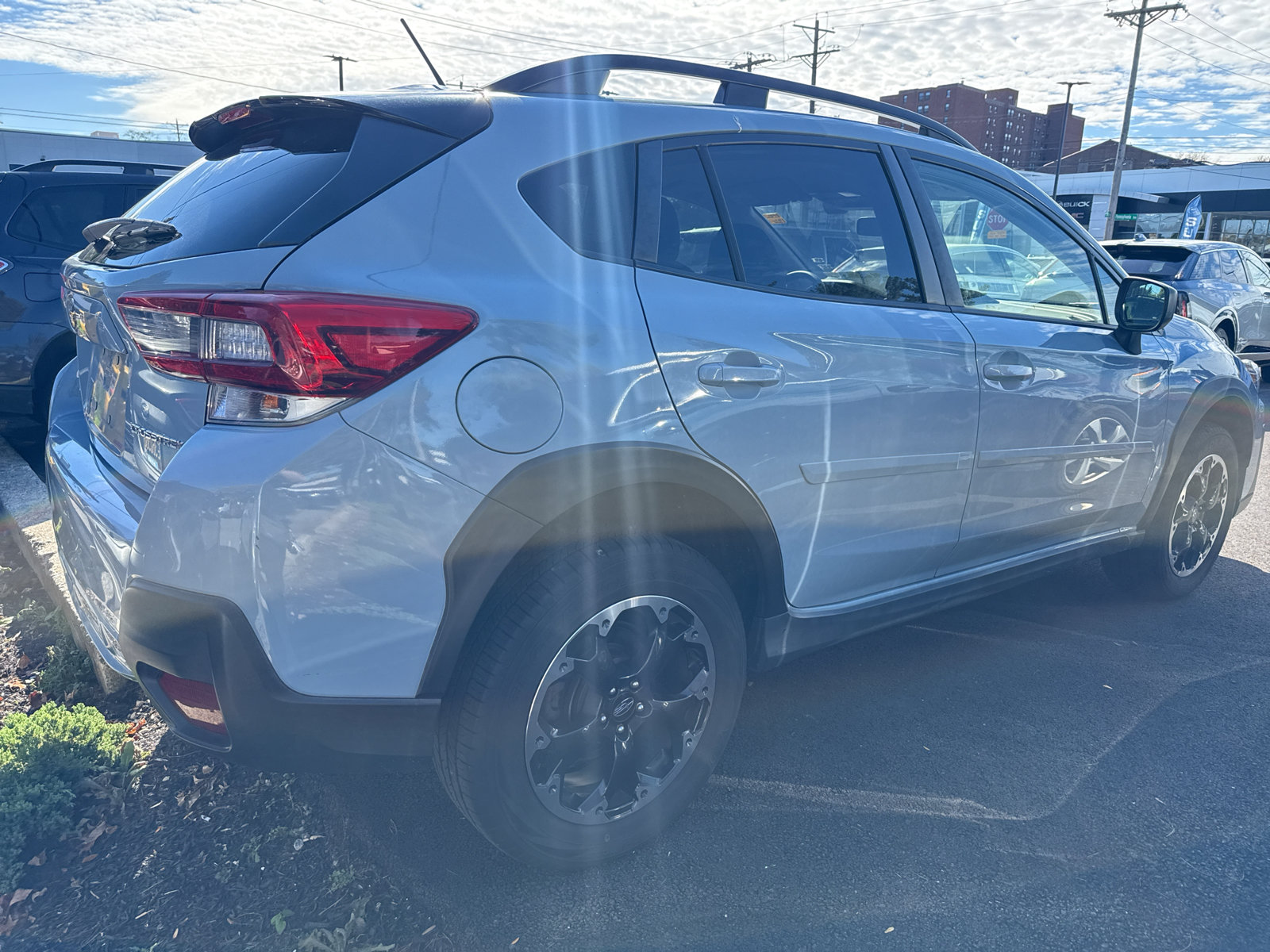 Used 2022 Subaru Crosstrek 2.0i AWD/4WD image 5