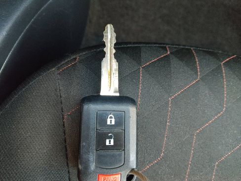 Used 2024 Mitsubishi Mirage ES FWD image 32