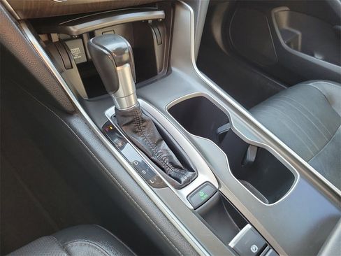 Used 2019 Honda Accord EX-L image 31