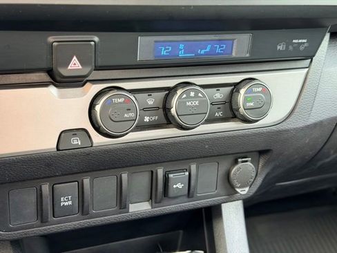Used 2022 Toyota Tacoma SR w/ SX Package RWD image 13