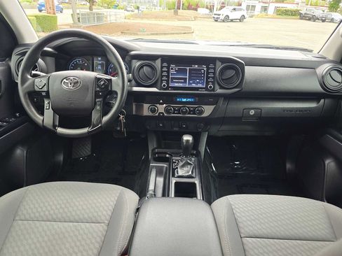 Certified 2023 Toyota Tacoma SR AWD/4WD image 24