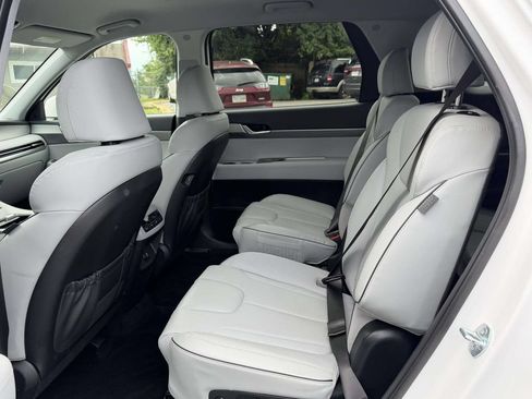 Used 2024 Hyundai Palisade SEL AWD/4WD image 15