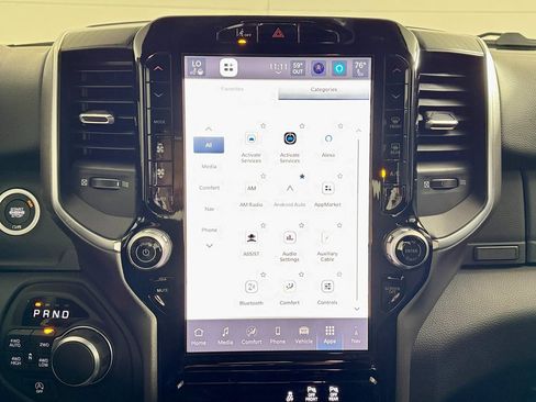 New 2026 RAM 1500 4x4 Crew Cab image 33