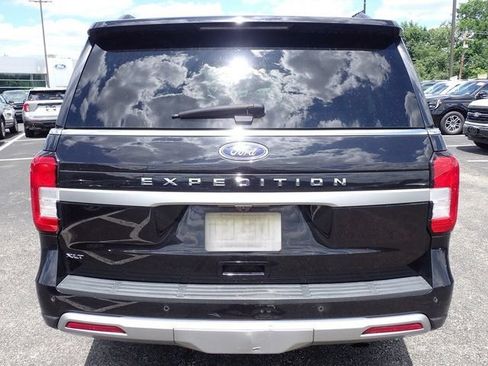 Used 2024 Ford Expedition XLT AWD/4WD image 5